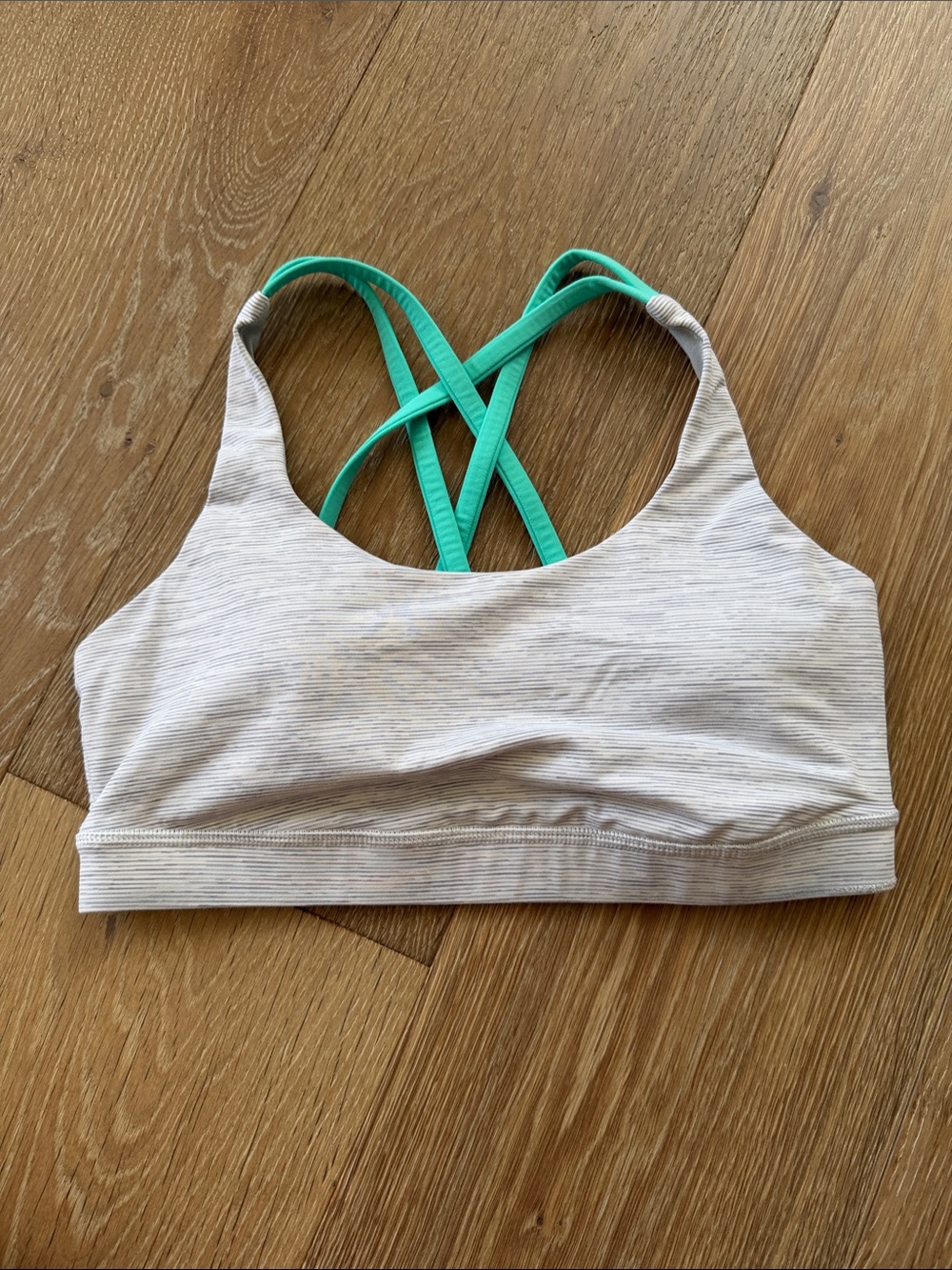 lululemon athletica Light Gray Sports Bra with Teal Crossback Straps